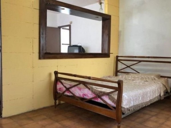 Departamento en planta alta con monoambiente